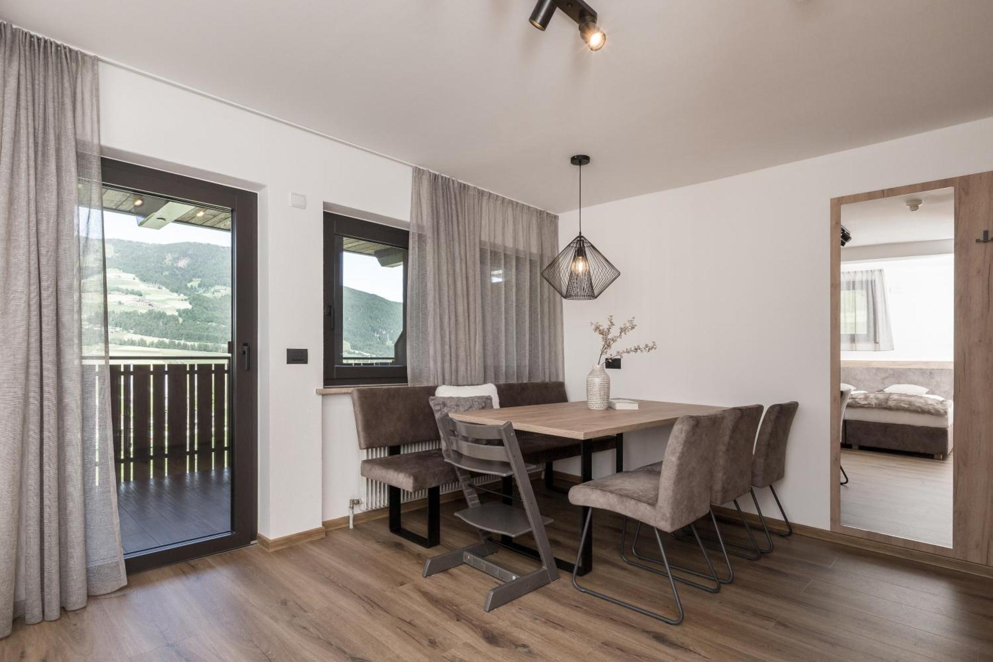 Family Aparthotel Winklwiese Olang Exterior foto